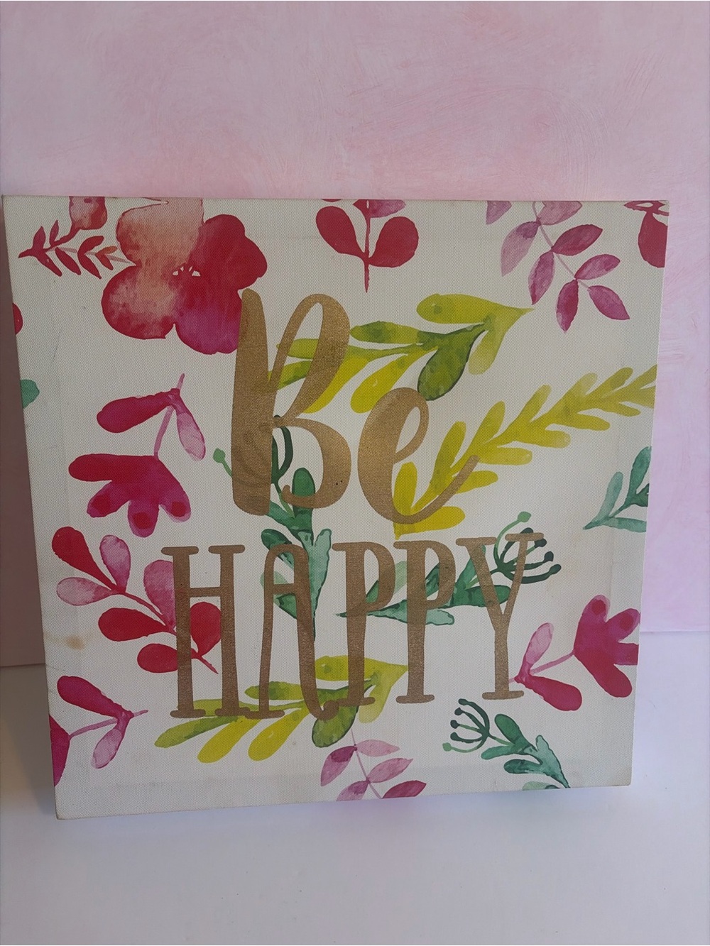 Be happy medium sized canvas photo decoration.